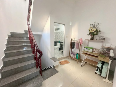 Bán nhà tttp 3 tầng hẻm trương định, phước hoà, nha trang 1