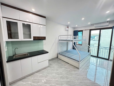 Nhà đẹp mới -6t- oto cách 50 m - thang máy - hệ thống phòng cháy đầy đủ - vừa ở vừa cho thuê dòng 0