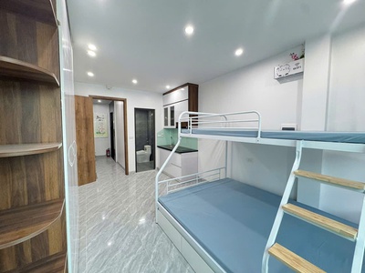 Nhà đẹp mới -6t- oto cách 50 m - thang máy - hệ thống phòng cháy đầy đủ - vừa ở vừa cho thuê dòng 1