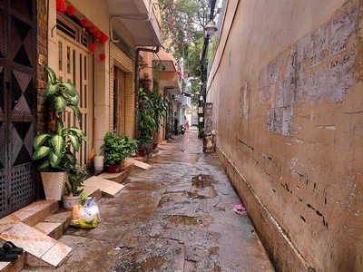 Nhỏ xinh chờ hô biến thành tổ ấm mớiNgô Quyền, P.8, Q.10   phường Diên Hồng mới  24m  -3m x 8.5m 2