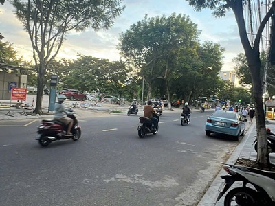 NHÀ nguyên căn Mặt tiền- Phù hợp Kinh doanh - Văn Phòng - siêu thị 1
