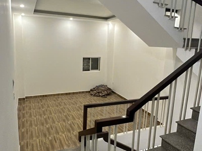 NHÀ nguyên căn Mặt tiền- Phù hợp Kinh doanh - Văn Phòng - siêu thị 4