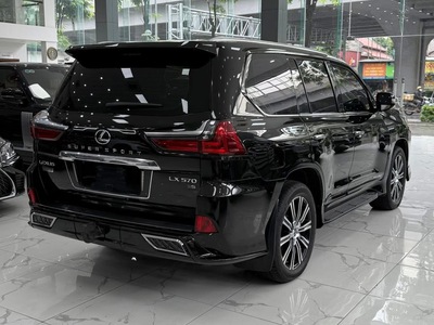 Bán Lexus LX570 MBS 4 chỗ Siêu Vip, sản xuất 2020, nhập Trung Đông. 3