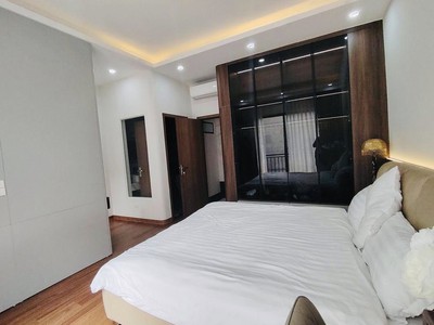 Bán Nhà  Phố Bồ Đề, Long Biên, 45m2, 6Tầng, Lô Góc, Thang Máy, Full Nội Thất 2
