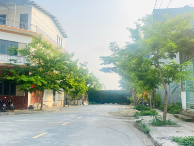 Bán đất phân lô khu nhà máy gạch Hội Hợp, Vĩnh yên, Vĩnh Phúc. Giá chỉ 2,1 tỷ 0