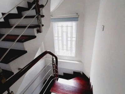 Nhà HOÀNG HOA THÁM   Cách phố 30M   Ba gác đỗ cửa   Lô góc siêu thoáng 2