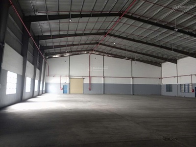 Kho xưởng cho thuê trần văn giàu, bình chánh, dt: 2,500m2 đường container 24h, giá 120tr/th 3