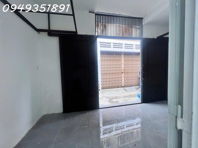 Nhà hbh 58m2 c4 ngang 5m shr hoàn công đủ giá 5,5tỷ 1