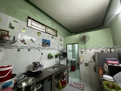 Nhà bán sát chợ thủ đức 2