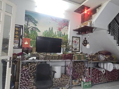 Nhà ngang đẹp - 5x12 - trệt lầu sát hẻm xe hơi 2