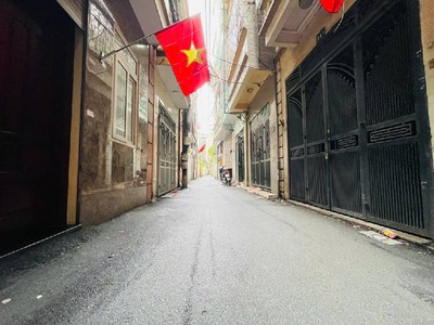 Bán nhà ngõ 192 kim giang- ngõ thông - cách mặt ngõ 7m- 51m2 0