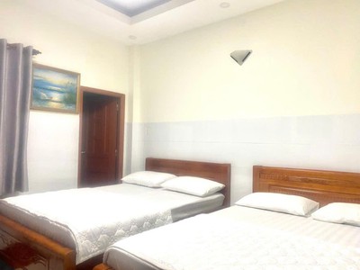 Gấp bán khách sạn 4 tầng btct   thu nhập 60 triệu/tháng   giá 6,1 tỷ tl 2