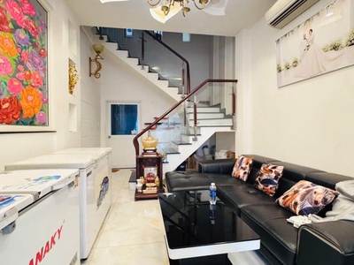 Cực hot nhà hẻm 6m 4 tầng đẹp ngang 4.5m 86m2 phạm văn đồng bt sát giga mall 13.9 tỷ 3