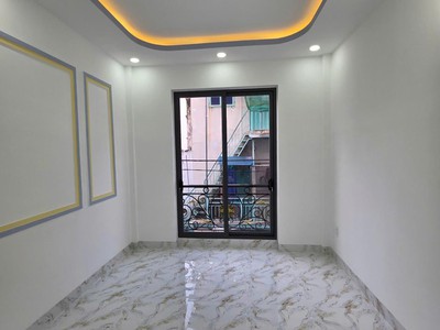 Nhà mới 2mt 3 tầng hxh sàn 154m2, nở hậu   vạn kiếp bt 1