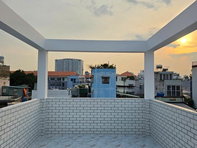 Nhà mới 2mt 3 tầng hxh sàn 154m2, nở hậu   vạn kiếp bt 4