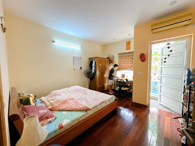 Nhà đẹp 50m 5 tầng phố bồ đề, long biên, hà nội 2