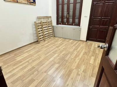 Cho thuê nhà nguyên căn cù chính lan, 45m2 x 5 tầng, 6 ngủ, 15 triệu/tháng 1
