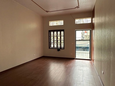 Cho thuê nhà ngõ 1041 giải phóng, 67m2 x 3 tầng 4pn, 15 triệu kd, vp kết hợp ở 4