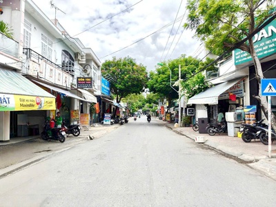 Bán nhà vuông vức có 4 phòng trọ đường lương định của, phường tây nha trang 0