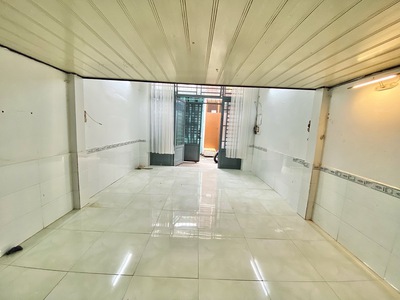 Nhà cũ giá mềm hoàng bật đạt   chỉ 4.2 tỷ 1