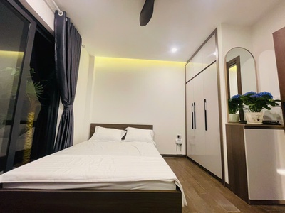 Hot ccmn đình quán 100m2x7t,24 phòng,t/máy,lô góc,mt 11m,90 củ/m,18.9 tỷ 1