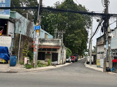 Nhà 1 trệt 1 lầu, 5 phòng ngủ, có dòng tiền   gần vinhomes, giá 4.35 tỷ, 67m 0