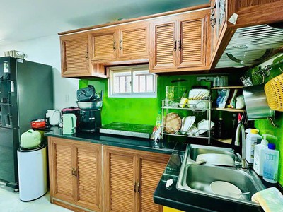 Nhà 1 trệt 1 lầu, 5 phòng ngủ, có dòng tiền   gần vinhomes, giá 4.35 tỷ, 67m 4
