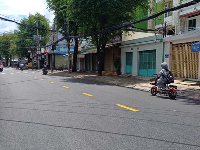 Quận 11,mặt tiền gần minh phụng 8tầng mới đẹp, ôtô ngủ nhà, full nội thất 12.3tỷ 0