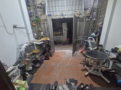 Bán nhà tân triều- thanh trì, 54 m2, 4 tầng, mặt tiền 4m, giá 12,6 tỷ. 0