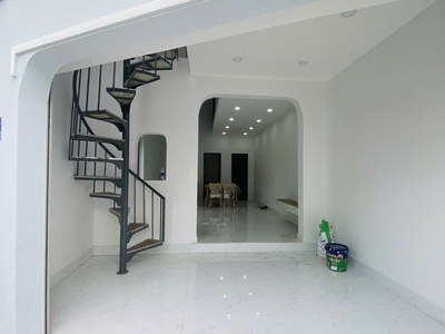 Bán nhà trung tâm bình chiểu   2 tầng btct   2 mặt tiền xe tải   chỉ 3.8 tỷ 2