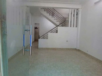 Bán nhà 2 tầng, tổ 4, quang minh, mê linh. đang cho thuê kinh doanh dịch vụ spa 0