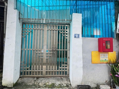 Bán nhà 2 tầng, tổ 4, quang minh, mê linh. đang cho thuê kinh doanh dịch vụ spa 1
