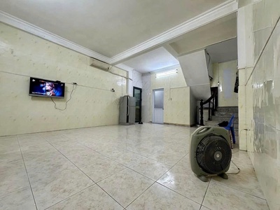 Cho thuê nhà riêng   xách vali đến ở ngay 0
