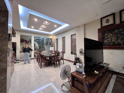  bán siêu biệt thự mặt phố ngọc thụy   view đê   5 tầng thang máy   tặng full nội thất tiền 1