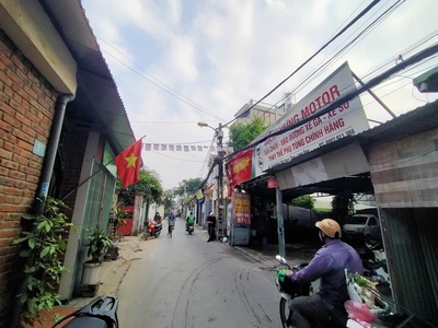 Bán đất ngọc thụy   long biên-110m    mặt ngõ ô tô   gần chợ, gần đường 40m   kinh doanh đỉnh  0