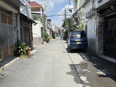 Siêu phẩm liên khu 4-5 gần chợ bình thành hẻm 7m thông 100m2,4tầng nhỉnh 6 tỷ 0