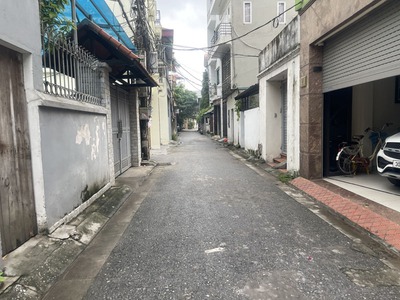 Cần bán 74m2 đất mặt ngõ 51 Giang Biên. Đường ô tô tránh, xung quanh bạt ngàn tiện ích 1