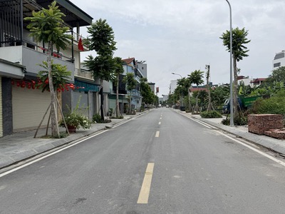 Cần bán 229m2 đất, đường 14m tại Cự Khối - Kết nối cầu Thanh Trì 100m. Xưởng cao 10m, dòng tiền đều 0