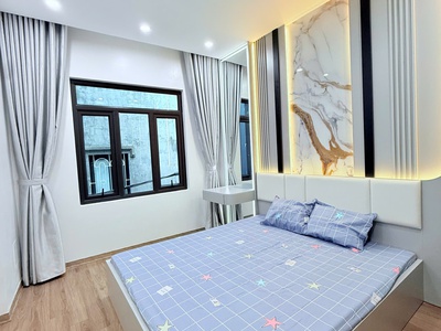 Nhà đẹp 40m2, Phố Hồng Mai, ngõ thông, 4 tầng, 4 phòng ngủ, đầy đủ nội thất đẹp long lanh, giá 9 tỷ. 4