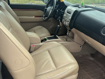 Chính chủ bán xe FORD EVEREST sản xuất năm 2010 0