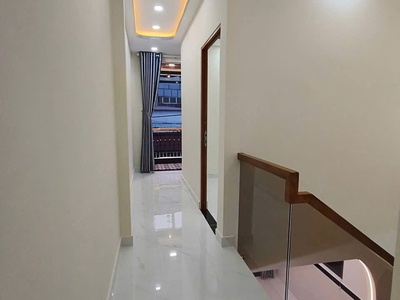Nhà đẹp sang trọng 1 lầu 4mx12m gần chợ đông thạnh hóc môn 6