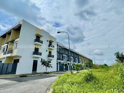 An cư tại Tây Ninh với nhà phố 2 tầng, pháp lý hoàn chỉnh 2