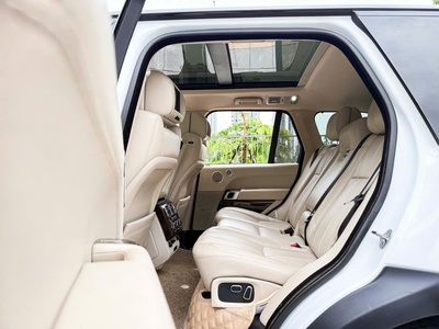 Range Rover HSE 2