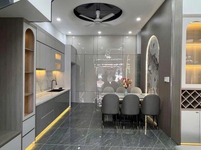 Bán nhà 1 trệt 2 lầu - đường Nguyễn Thị Bảy- TP Tân An- Long An- chỉ 2 tỷ 5 full nội thất, SHR 3