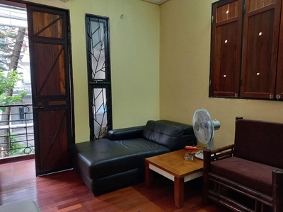 Cho thuê căn studio tầng 2 trong nhà biệt thự ngõ 488 Ngọc Thụy, Long Biên, Hà Nội 0