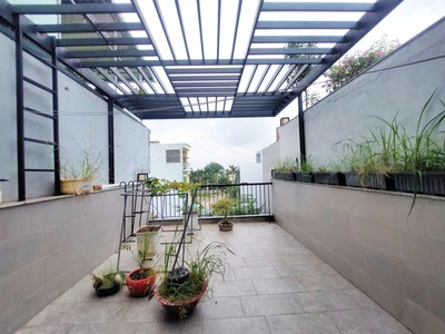 Bưng ông thoàn, phú hữu -  nhà 4 tầng hoàn công đủ, nội thất đầy đủ, xe hơi vào nhà, giá 7,2 tỷ 1