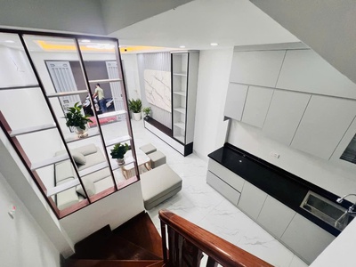 Bán nhà trung tâm cầu giấy, hà nội-30m-5 tầng-3 ngủ- giá chỉ 7,4 tỷ 1