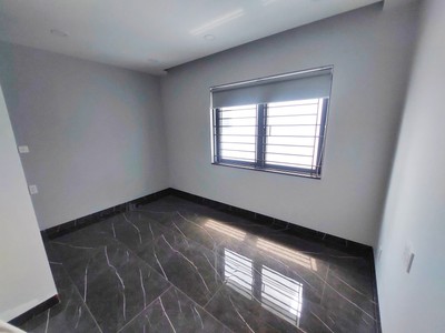 Bưng ông thoàn, phú hữu -  nhà 4 tầng hoàn công đủ, nội thất đầy đủ, xe hơi vào nhà, giá 7,2 tỷ 0