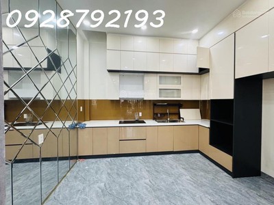 Bán gấp nhà 3 lầu hẻm hòa bình   tân phú   chỉ 6tỷ.. 4