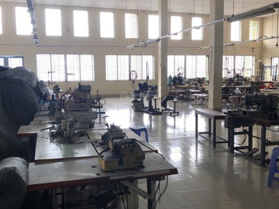 Cho thuê 1217m2 nhà xưởng đường trịnh đình trọng, quận tân phú 2